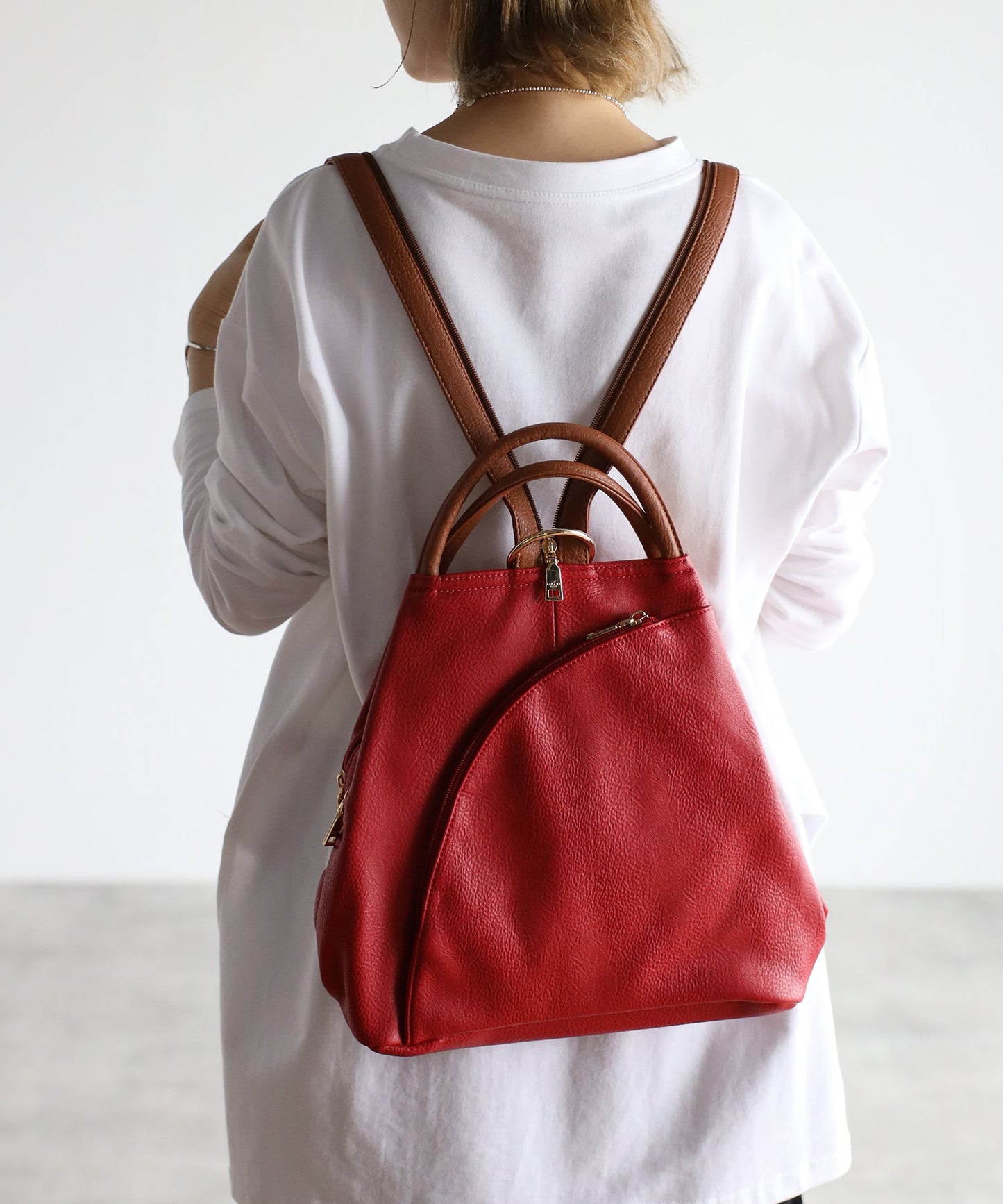 【guscioﾍﾞｽﾄｾﾗｰ・ｼｮｯﾌﾟﾁｬﾝﾈﾙOA商品】撥水3WAYリュックサック　12-0406