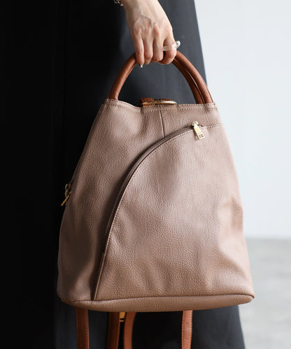 【guscioﾍﾞｽﾄｾﾗｰ・ｼｮｯﾌﾟﾁｬﾝﾈﾙOA商品】撥水3WAYリュックサック　12-0406