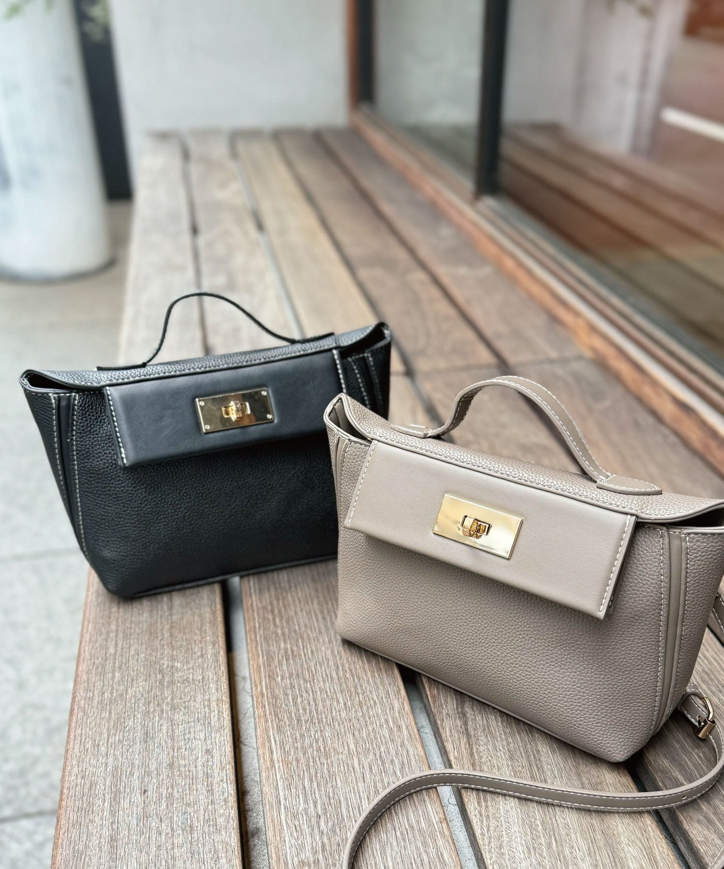2WAYターンロックミニショルダーハンドバッグ　12-1174